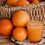 Miten keho hyötyy appelsiinimehun juomisesta: tutkijat ovat paljastaneet yksityiskohdat Miten keho hyötyy appelsiinimehun juomisesta: tutkijat ovat paljastaneet yksityiskohdat