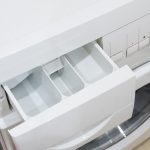 Miten poistaa hometta pesukoneen lokerosta: yksinkertainen korjaustoimenpide keittiöstä selviää minuutissa